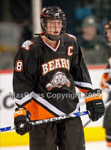 Thumbnail 2 in St. Thomas Academy vs White Bear (Schwan Cup) photogallery.