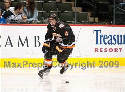 Thumbnail 1 in St. Thomas Academy vs White Bear (Schwan Cup) photogallery.