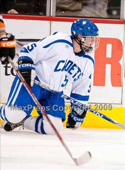 Thumbnail 2 in St. Thomas Academy vs White Bear (Schwan Cup) photogallery.