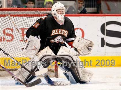 Thumbnail 3 in St. Thomas Academy vs White Bear (Schwan Cup) photogallery.