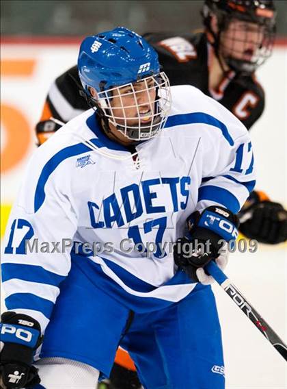 Thumbnail 2 in St. Thomas Academy vs White Bear (Schwan Cup) photogallery.