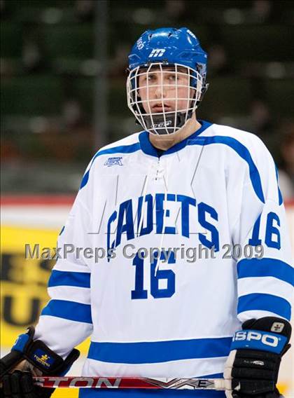 Thumbnail 1 in St. Thomas Academy vs White Bear (Schwan Cup) photogallery.