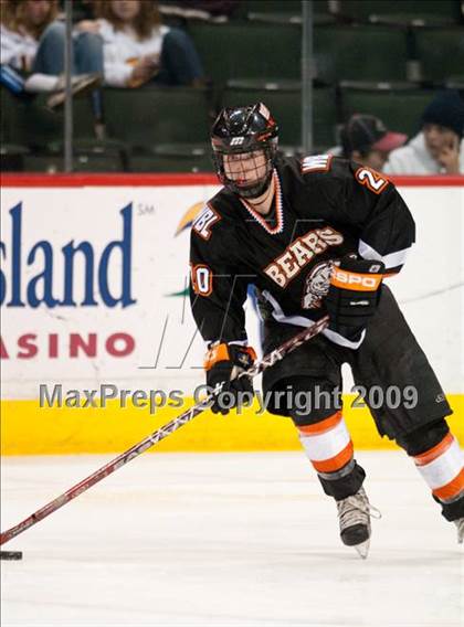 Thumbnail 2 in St. Thomas Academy vs White Bear (Schwan Cup) photogallery.