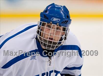Thumbnail 2 in St. Thomas Academy vs White Bear (Schwan Cup) photogallery.