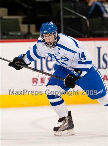 Thumbnail 2 in St. Thomas Academy vs White Bear (Schwan Cup) photogallery.