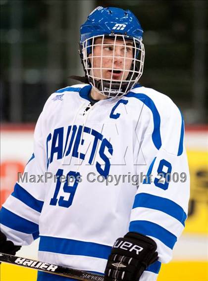 Thumbnail 3 in St. Thomas Academy vs White Bear (Schwan Cup) photogallery.