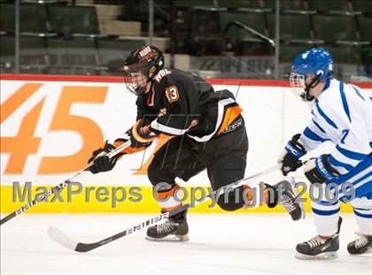 Thumbnail 3 in St. Thomas Academy vs White Bear (Schwan Cup) photogallery.