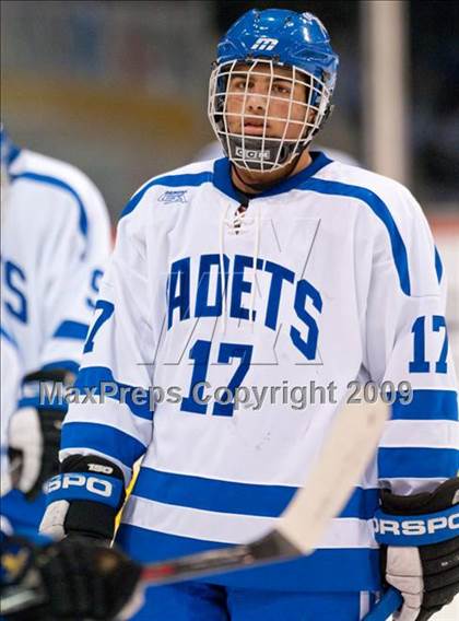 Thumbnail 3 in St. Thomas Academy vs White Bear (Schwan Cup) photogallery.