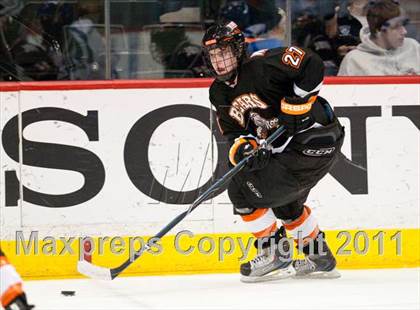 Thumbnail 1 in St. Thomas Academy vs White Bear (Schwan Cup) photogallery.