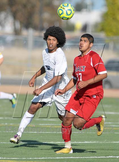 Thumbnail 2 in Galt vs. Vista del Lago (CIF SJS D4 Final) photogallery.