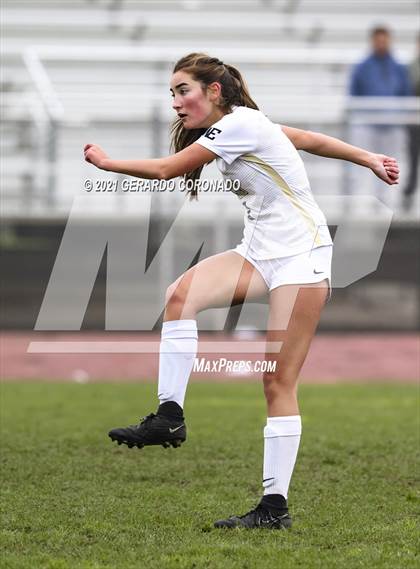 Thumbnail 3 in Central Catholic vs Chavez (Ver Gebhardt Champions Cup) photogallery.