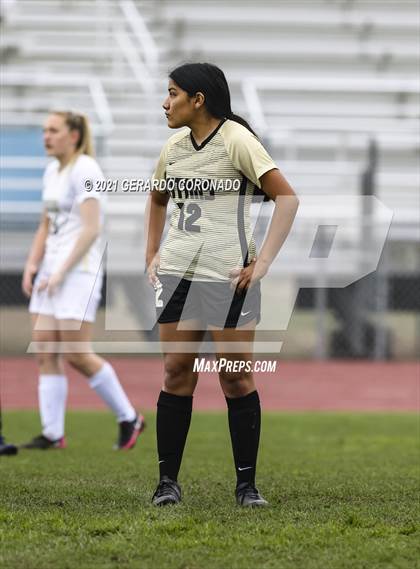 Thumbnail 1 in Central Catholic vs Chavez (Ver Gebhardt Champions Cup) photogallery.