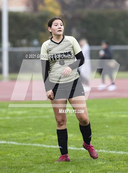 Thumbnail 2 in Central Catholic vs Chavez (Ver Gebhardt Champions Cup) photogallery.