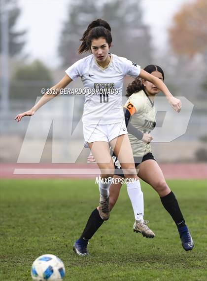 Thumbnail 3 in Central Catholic vs Chavez (Ver Gebhardt Champions Cup) photogallery.