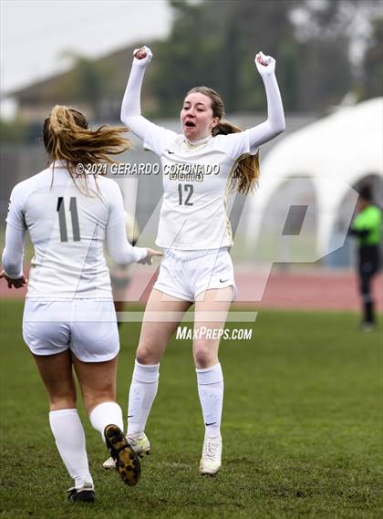 Thumbnail 2 in Central Catholic vs Chavez (Ver Gebhardt Champions Cup) photogallery.