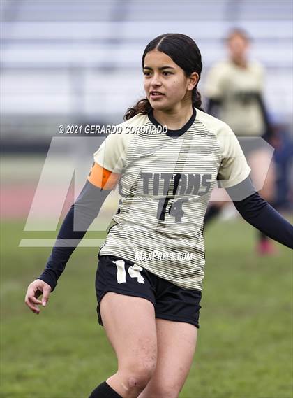Thumbnail 3 in Central Catholic vs Chavez (Ver Gebhardt Champions Cup) photogallery.