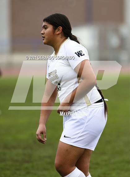 Thumbnail 1 in Central Catholic vs Chavez (Ver Gebhardt Champions Cup) photogallery.