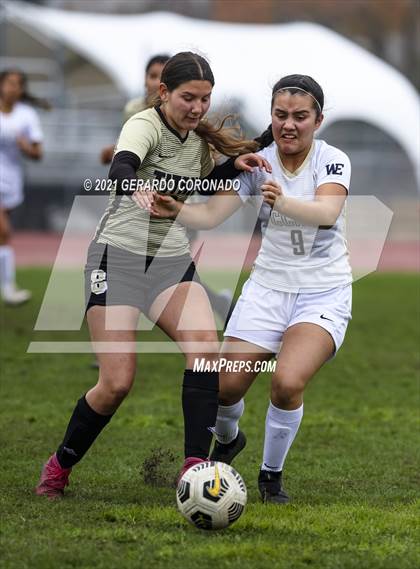 Thumbnail 1 in Central Catholic vs Chavez (Ver Gebhardt Champions Cup) photogallery.