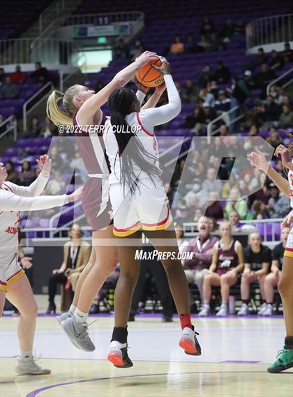 Thumbnail 2 in Morgan vs.Judge Memorial (UHSAA 3A Semifinal) photogallery.
