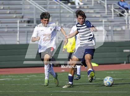 Thumbnail 3 in El Segundo vs Segerstrom (South High Holiday Soccer Tournament) photogallery.