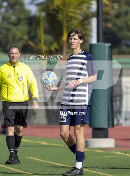 Thumbnail 2 in El Segundo vs Segerstrom (South High Holiday Soccer Tournament) photogallery.