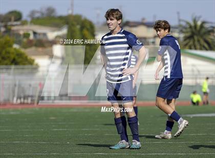 Thumbnail 1 in El Segundo vs Segerstrom (South High Holiday Soccer Tournament) photogallery.