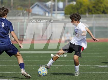 Thumbnail 2 in El Segundo vs Segerstrom (South High Holiday Soccer Tournament) photogallery.