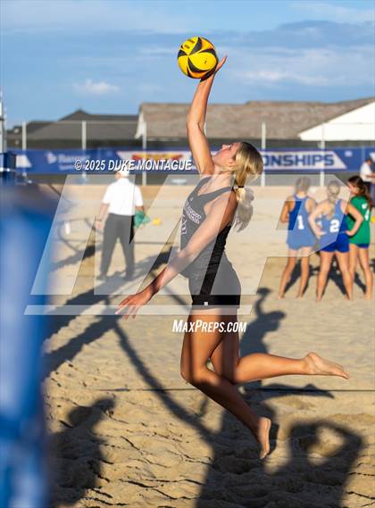Thumbnail 2 in Queen Creek vs. Mountain View (AIA 6A Pairs D-I RD2) photogallery.