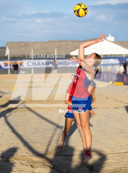 Thumbnail 3 in Queen Creek vs. Mountain View (AIA 6A Pairs D-I RD2) photogallery.