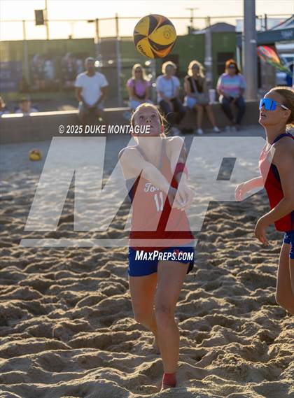 Thumbnail 2 in Queen Creek vs. Mountain View (AIA 6A Pairs D-I RD2) photogallery.