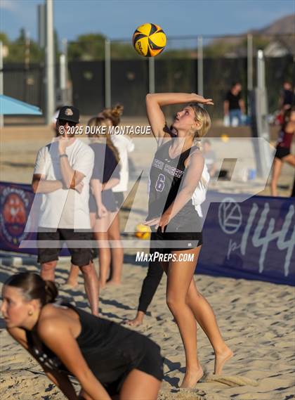 Thumbnail 1 in Queen Creek vs. Mountain View (AIA 6A Pairs D-I RD2) photogallery.