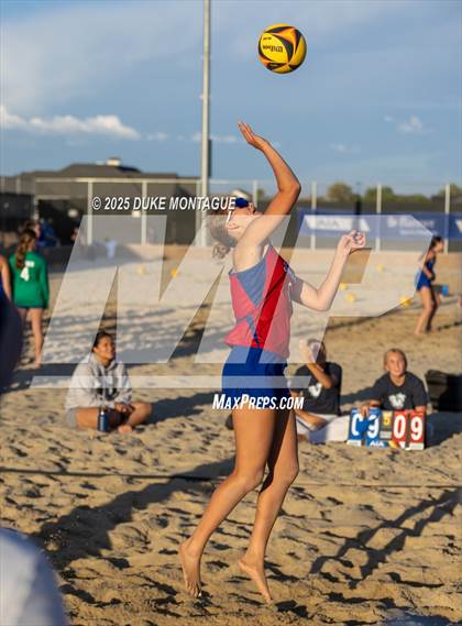 Thumbnail 2 in Queen Creek vs. Mountain View (AIA 6A Pairs D-I RD2) photogallery.