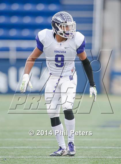 Thumbnail 1 in DeMatha vs. Gonzaga (WCAC Semifinal) photogallery.