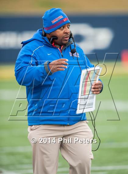 Thumbnail 2 in DeMatha vs. Gonzaga (WCAC Semifinal) photogallery.