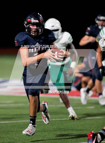 Thumbnail 2 in Cuero @ Wimberley photogallery.