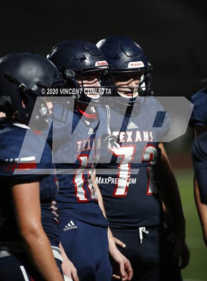 Thumbnail 1 in Cuero @ Wimberley photogallery.