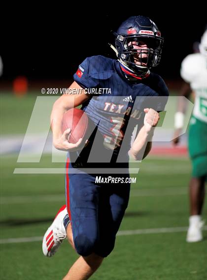 Thumbnail 2 in Cuero @ Wimberley photogallery.