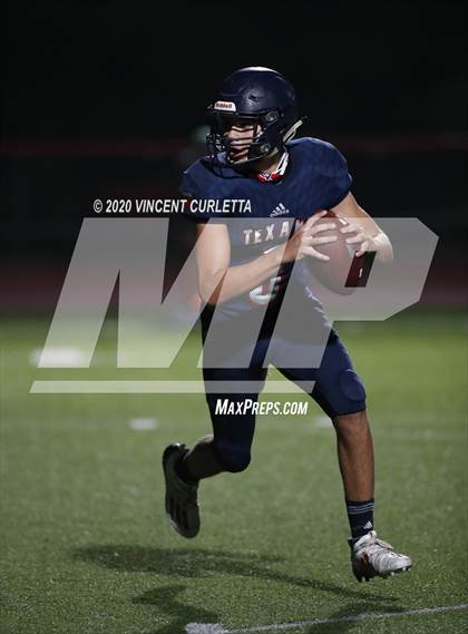 Thumbnail 2 in Cuero @ Wimberley photogallery.