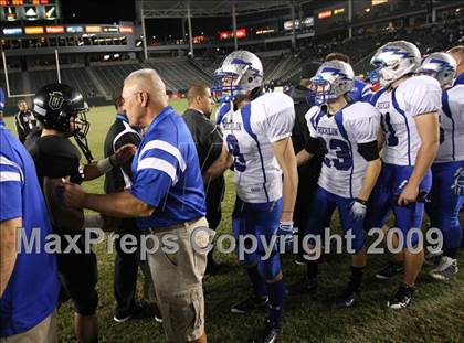 Thumbnail 3 in Rocklin vs. Servite (CIF State D2 Final) photogallery.