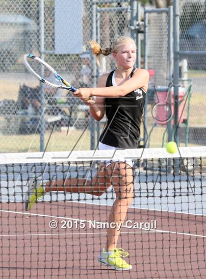 Thumbnail 2 in United @ Uvalde photogallery.