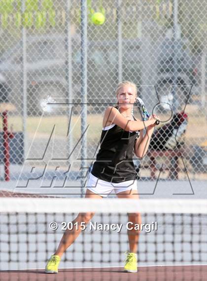 Thumbnail 1 in United @ Uvalde photogallery.
