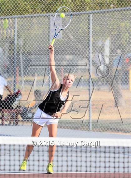 Thumbnail 2 in United @ Uvalde photogallery.