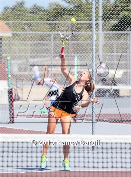 Thumbnail 2 in United @ Uvalde photogallery.