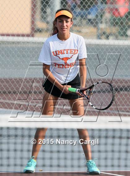 Thumbnail 2 in United @ Uvalde photogallery.