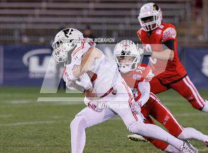 Thumbnail 2 in Greenwich vs. Fairfield Prep (CIAC Class LL Championship) photogallery.