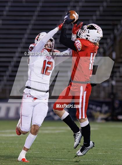 Thumbnail 2 in Greenwich vs. Fairfield Prep (CIAC Class LL Championship) photogallery.