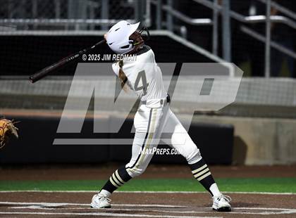 Thumbnail 2 in Whitesboro @ Royse City photogallery.