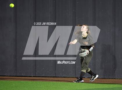 Thumbnail 2 in Whitesboro @ Royse City photogallery.