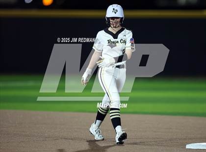 Thumbnail 2 in Whitesboro @ Royse City photogallery.