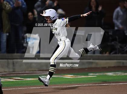Thumbnail 2 in Whitesboro @ Royse City photogallery.